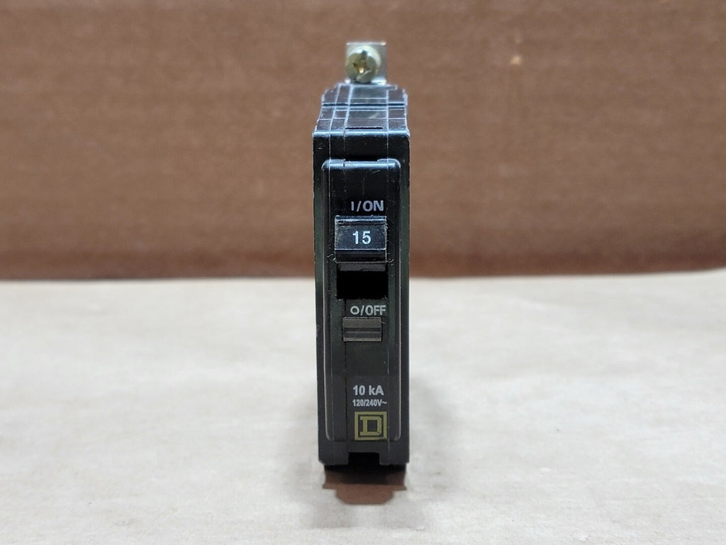 SQUARE D 15 Amp, 1 Pole, 120/240 Volt Circuit Breaker DP-4043