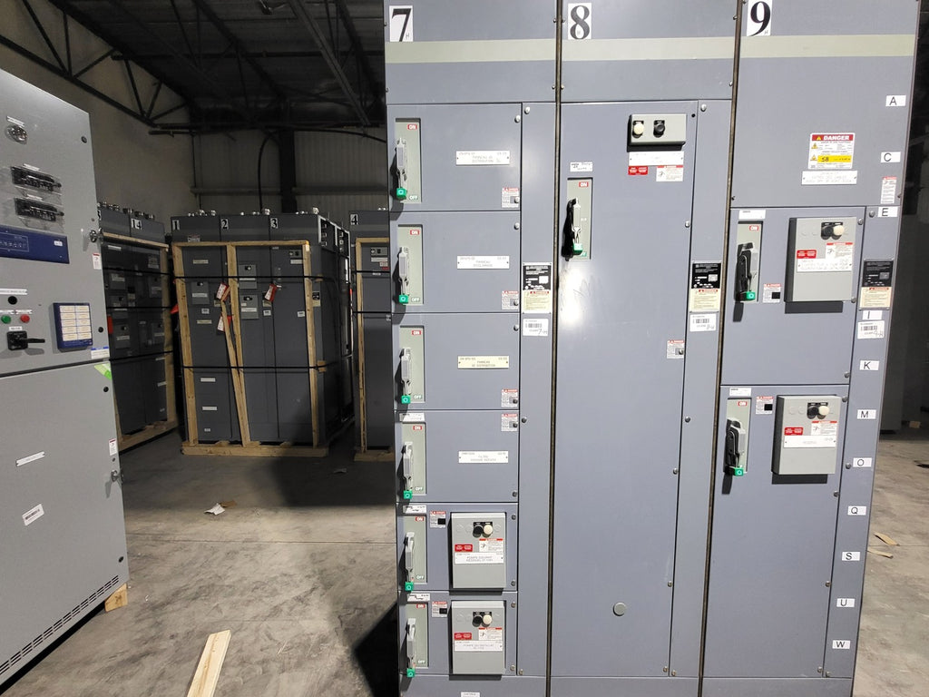 SQUARE D Model 6 Motor Control Center MCC Section, 600V, 3PH, 1200A Bus