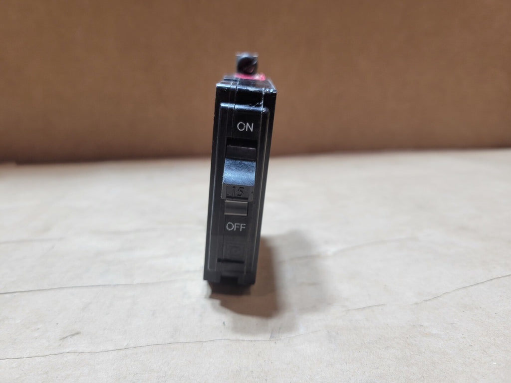 SQUARE D 15 Amp, 1 Pole, 120/240 Volt Circuit Breaker Type QO