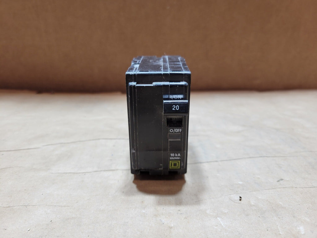 SQUARE D 20 Amp 2 Pole 120/240 Volts Circuit Breaker QO220