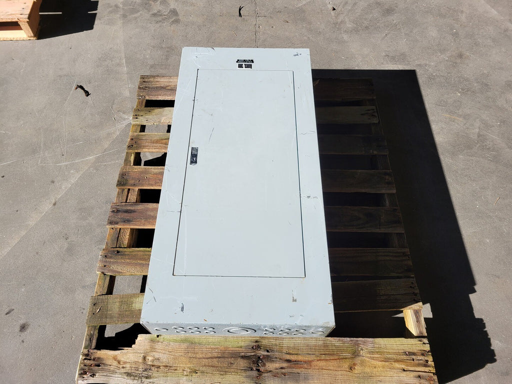 WESTINGHOUSE 225 Amp, 120/208V, 3Ph, 4W, 24 Circuit Panelboard Type NFB