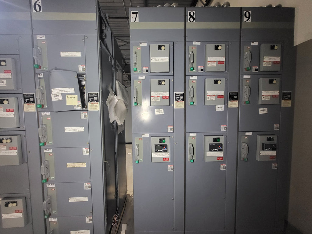 SQUARE D Model 6 Motor Control Center MCC Section, 600V, 3PH, 1200A Bus