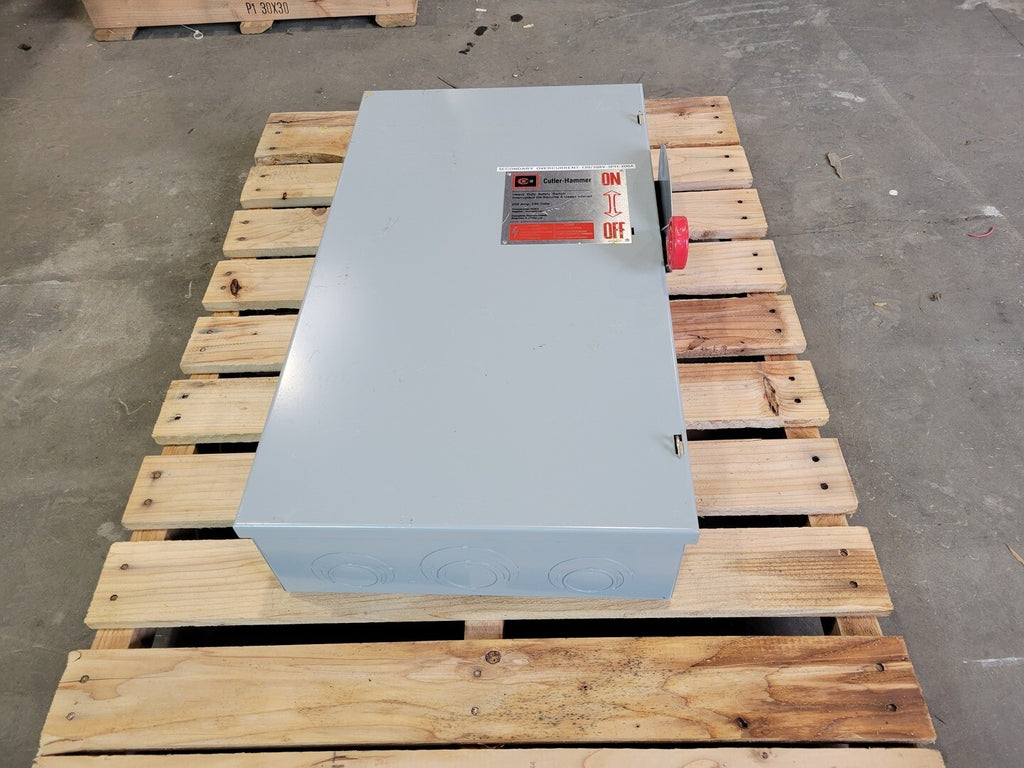CUTLER-HAMMER 200A 3-Phase 240V Safety Switch Disconnect 1HD324N