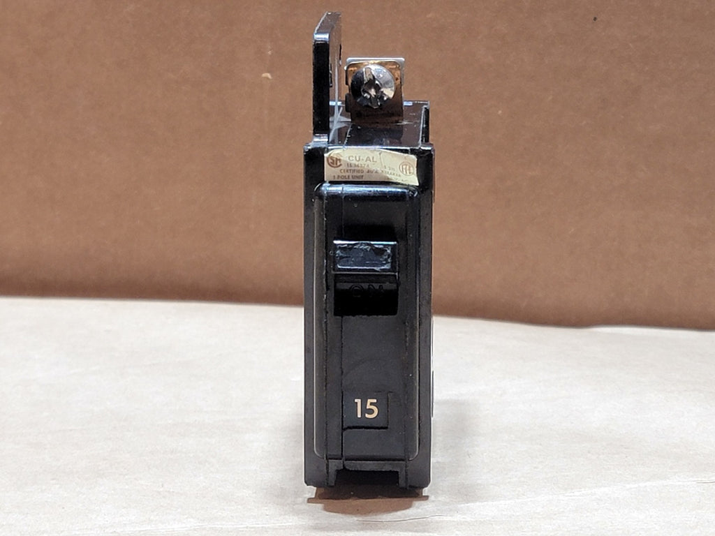 I.T.E. 15 Amp, 1 Pole, 120 Volts Circuit Breaker EQ-B115