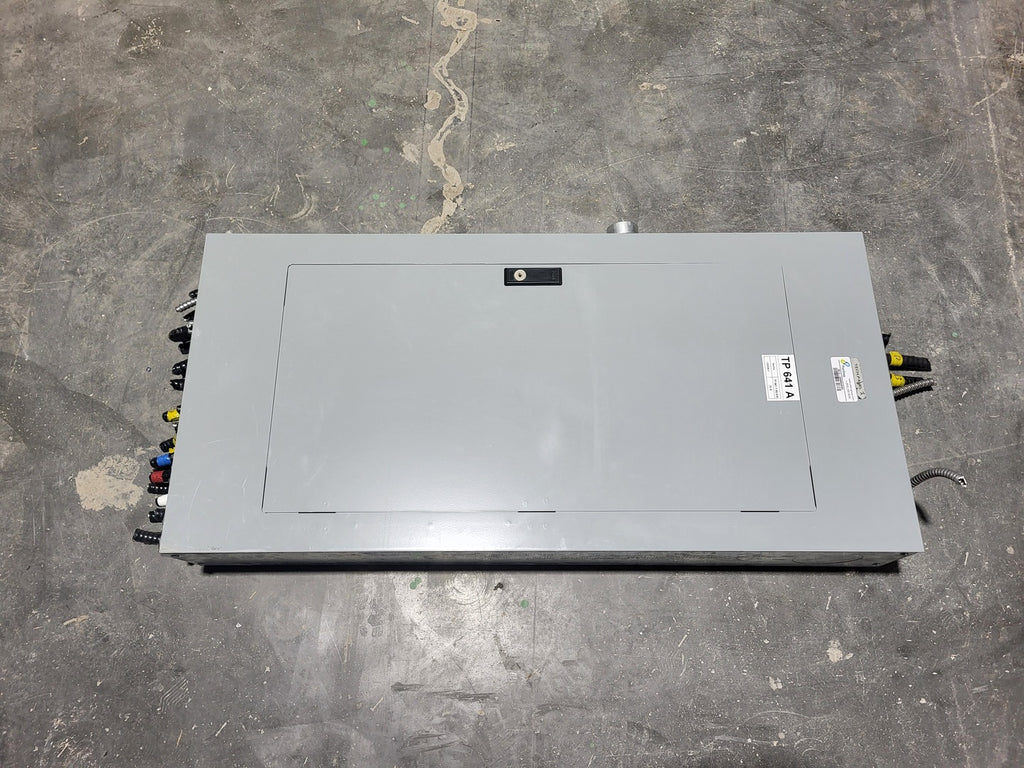 CUTLER-HAMMER Dismantled - 225 Amp 120/208 Volts Panelboard PL1A, 42 Spaces