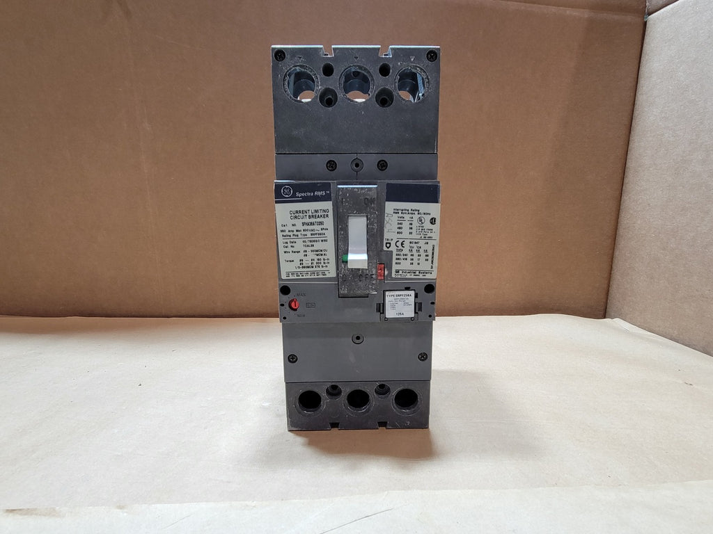 GENERAL ELECTRIC 250 Amp 600 Volts 3 Pole Circuit Breaker SFHA36AT0250