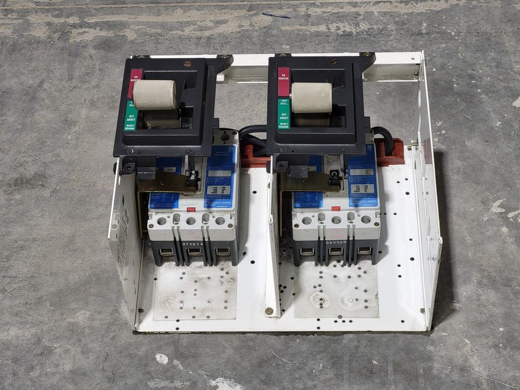 CUTLER-HAMMER 100/15 Amp 600 Volts 3 Pole Circuit Breaker FDC w/ Enclosure