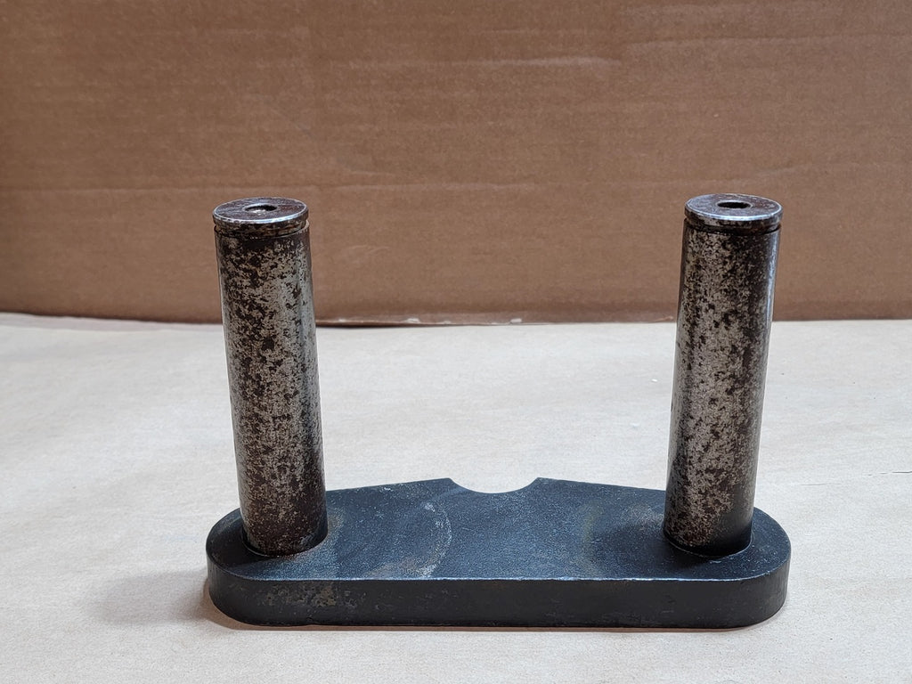 LEAVITT MACHINERY CANADA Axle 00590-05042-71