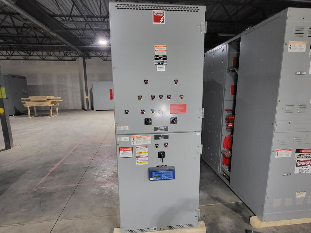 FEDERAL PIONEER 4.76kV 2000A Medium Voltage Switchgear | 36kA | Drawout Vacuum Breaker SEL Relay