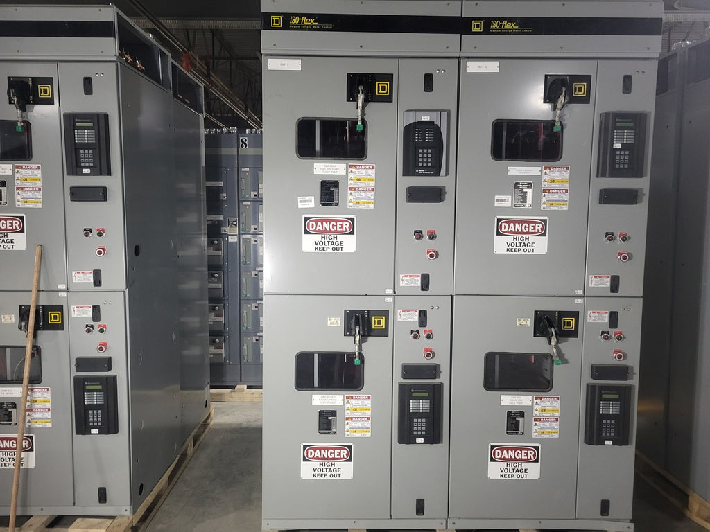 SQUARE D ISO-Flex 4.16kV Medium Voltage MCC | (4) Vacuum Motor Starters | 2000A Bus