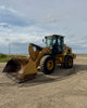 CATERPILLAR Wheel Loader 938M w/ 108" pin on bucket