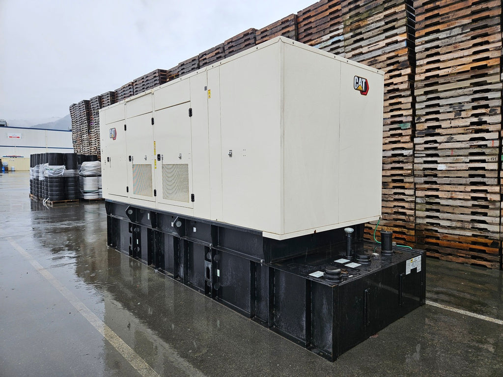 CATERPILLAR 500 kW,  625 kVA Genset 500GC C15 w/ fuel tank, 600 hours