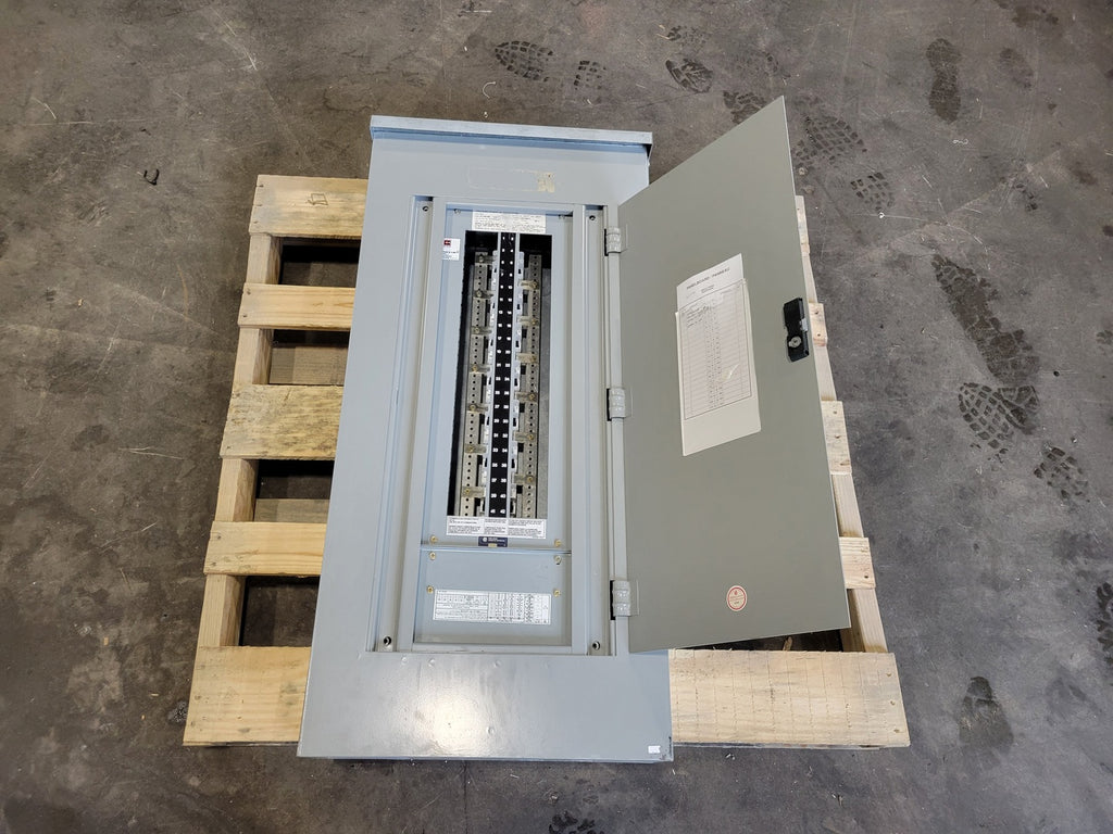 CUTLER-HAMMER 225 Amp 120/208 Volt, 3 Ph, 42 Circuits Panelboard PL1