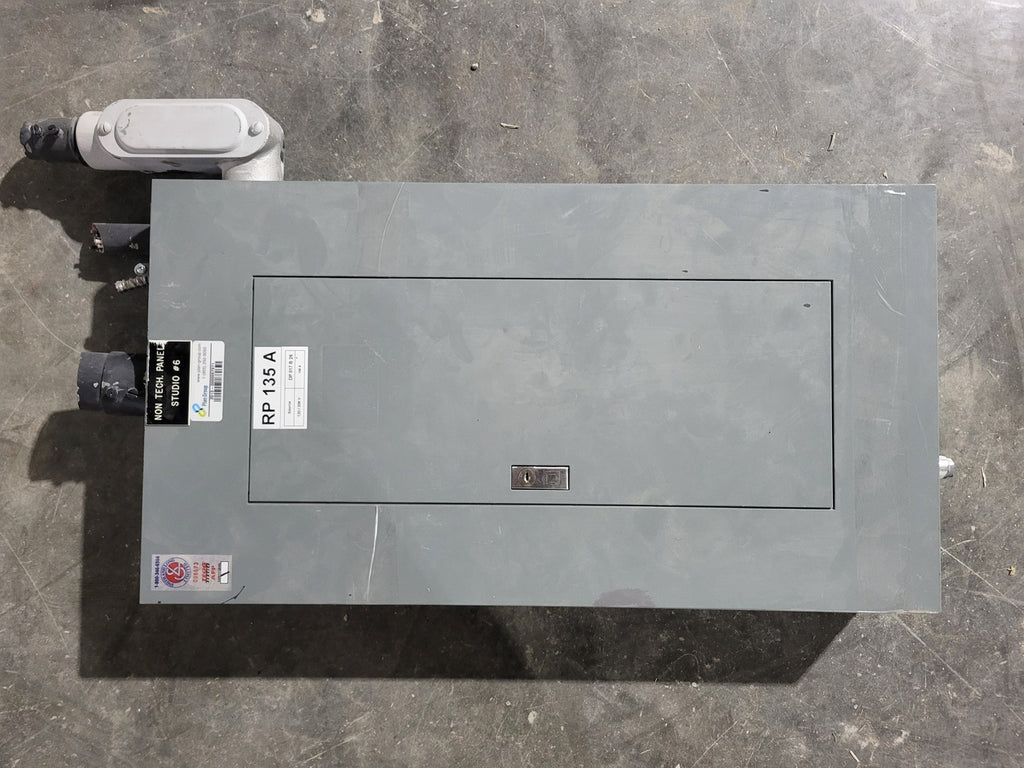 SQUARE D 225 Amp, 120/240V, 3-Ph, 30 Circuits Panelboard QBL-430