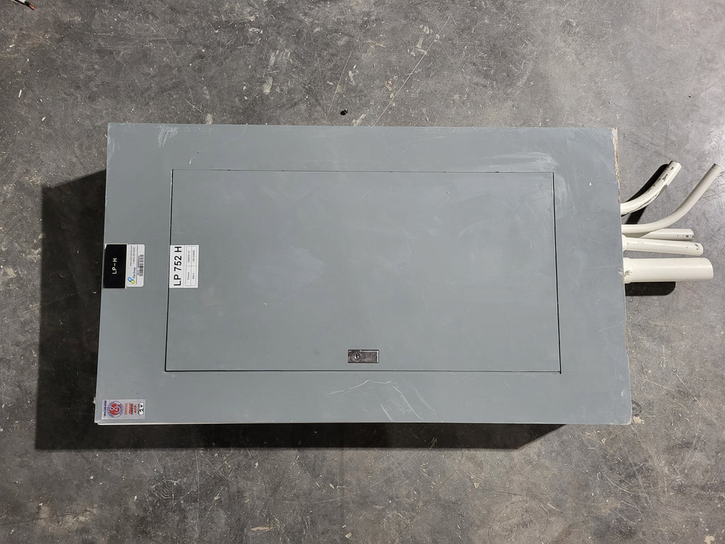 SQUARE D 225 Amp 600 Volts Panelboard YBL4242, 24 Spaces