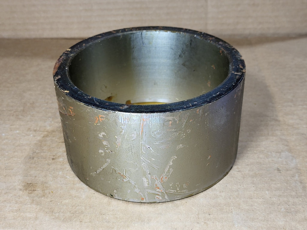 HITACHI Bushing 4202256