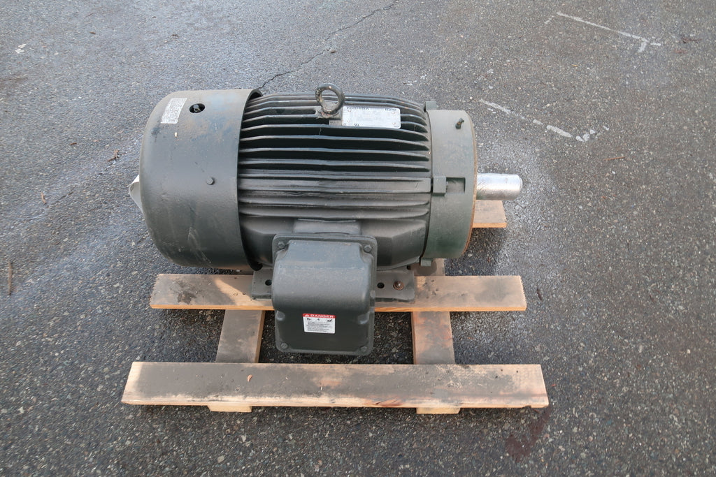 TOSHIBA 40 hp, 575 volts, 1770 rpm, 324T Electric Motor B0404FL30SHD01