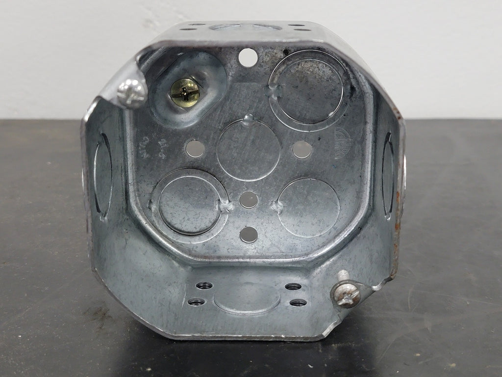 4" x 2-1/8" Electrical Octagonal Outlet Box 21.5 cu in 