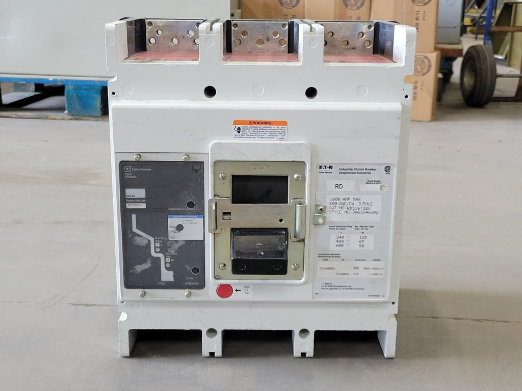 CUTLER-HAMMER 1600 Amp 3 Pole Circuit Breaker RD316T32