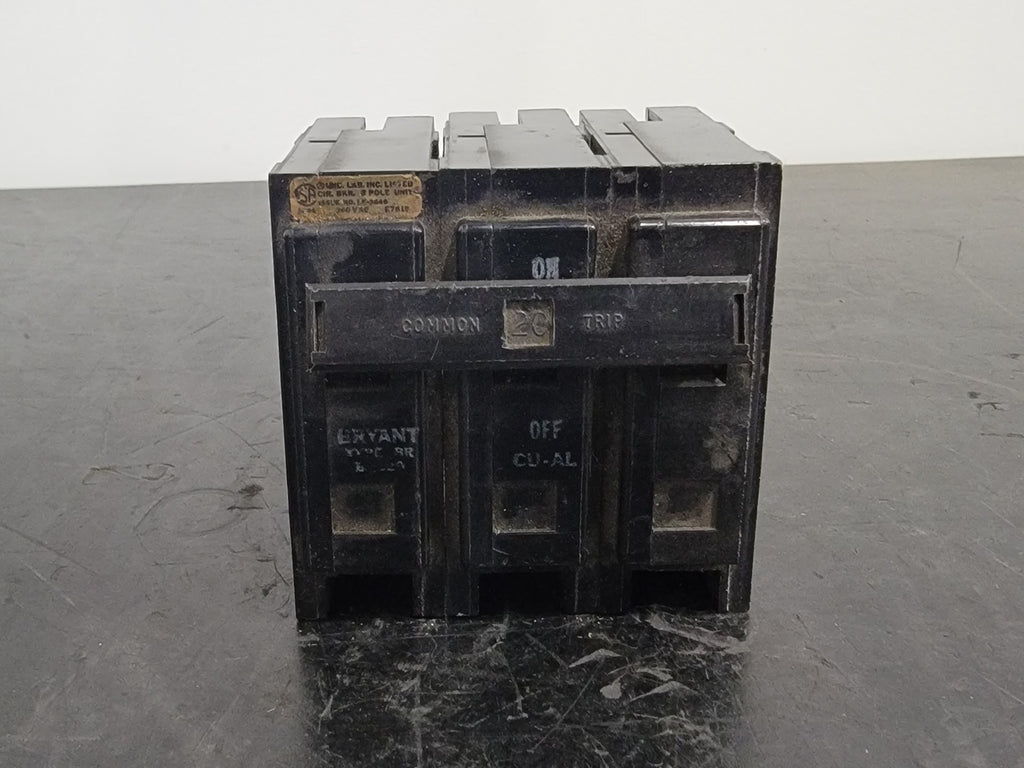 BRYANT 20 Amp, 3 Pole, 120/240 volts Circuit Breaker BR320