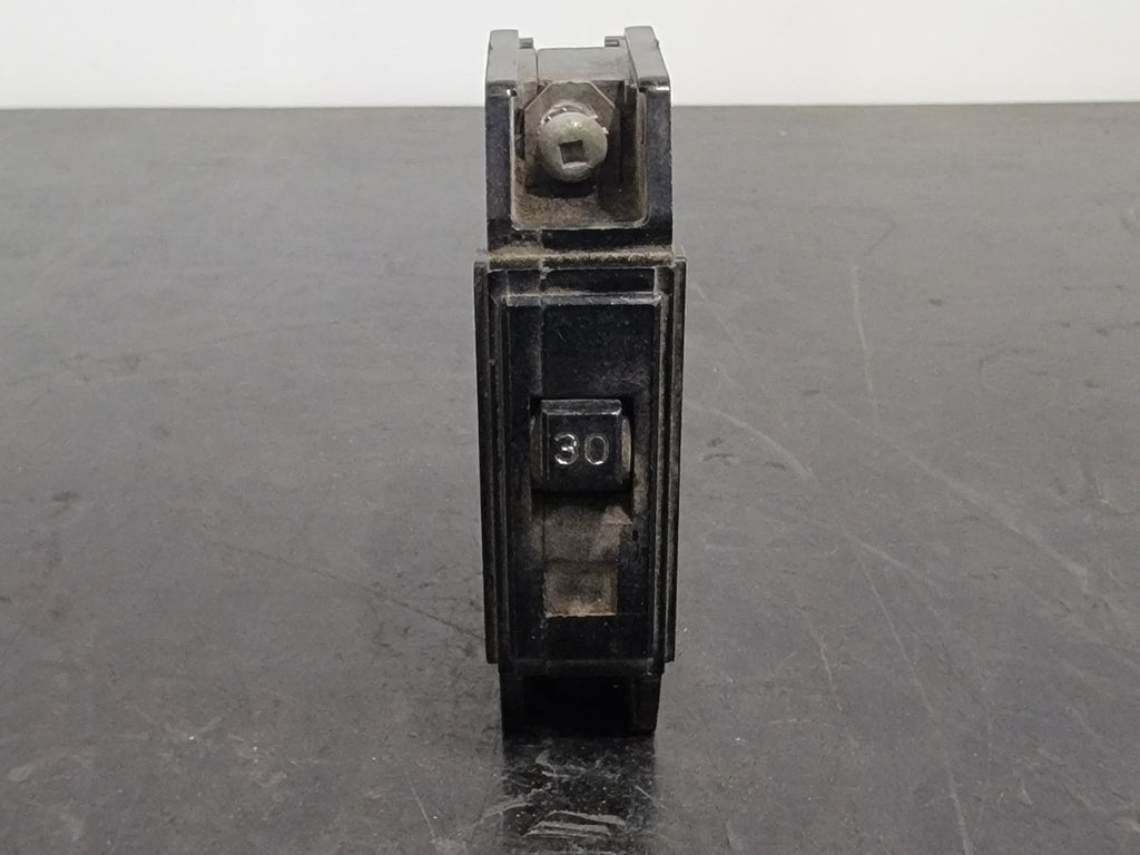 WESTINGHOUSE 30 Amp, 1 Pole, 120/240 Volts Circuit Breaker QCL1030