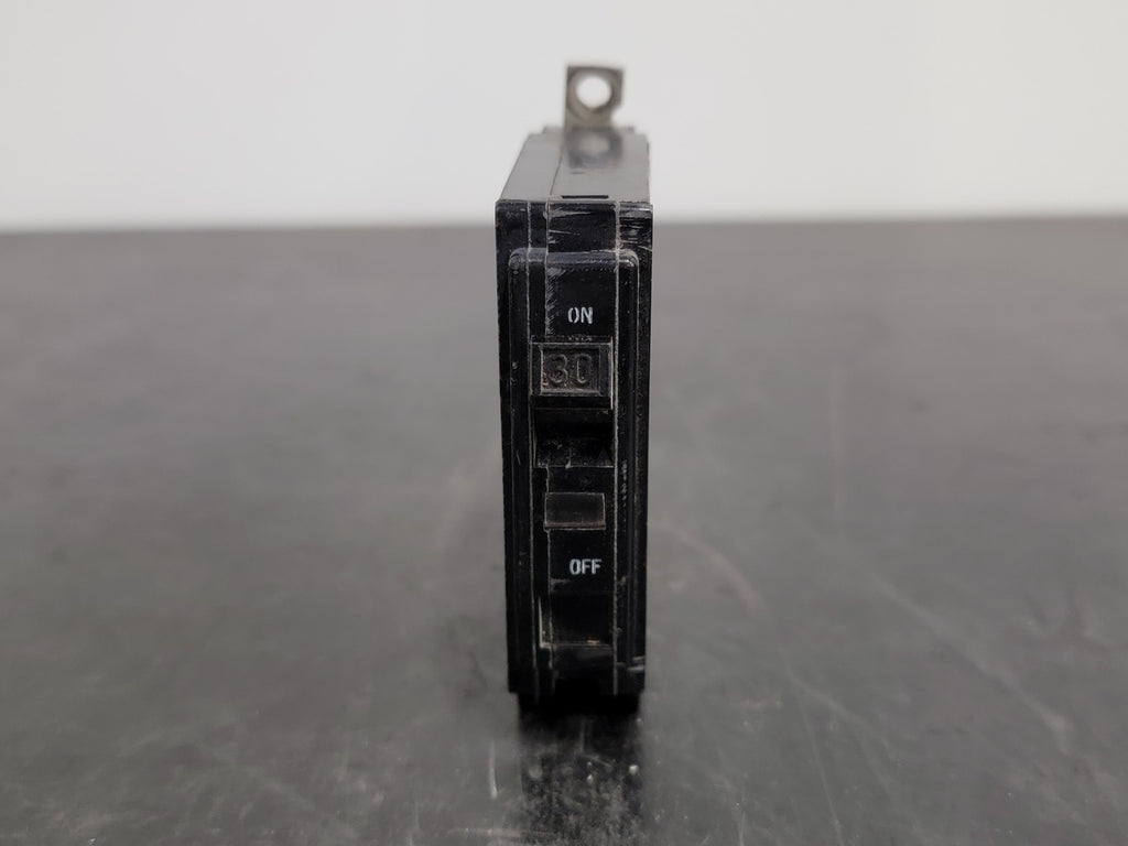 SQUARE D 30 Amp, 1 Pole, 120/240 Volts Circuit Breaker QOB130