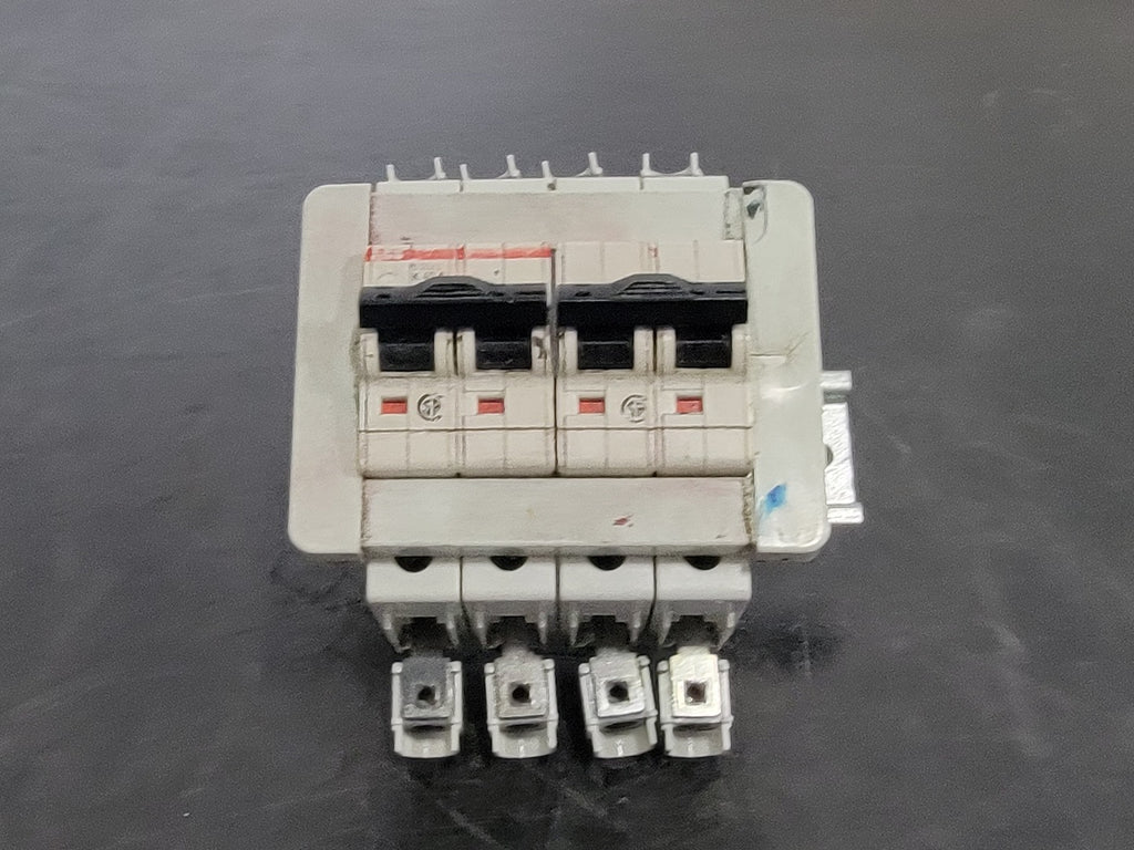 ABB 40 Amp, 2 Pole, 240 Volts Circuit Breaker S202U K40 (Lot of 2)