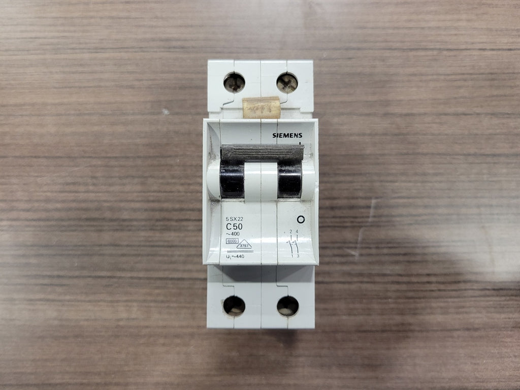 SIEMENS 50 Amp, 2 Pole, 400 Volts Circuit Breaker 5SX22-C50