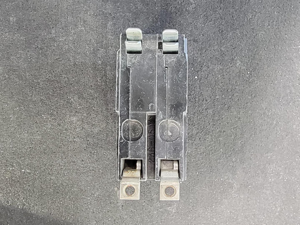 SQUARE D 20 Amp, 2 Pole, 120/240 volts Circuit Breaker QOB220