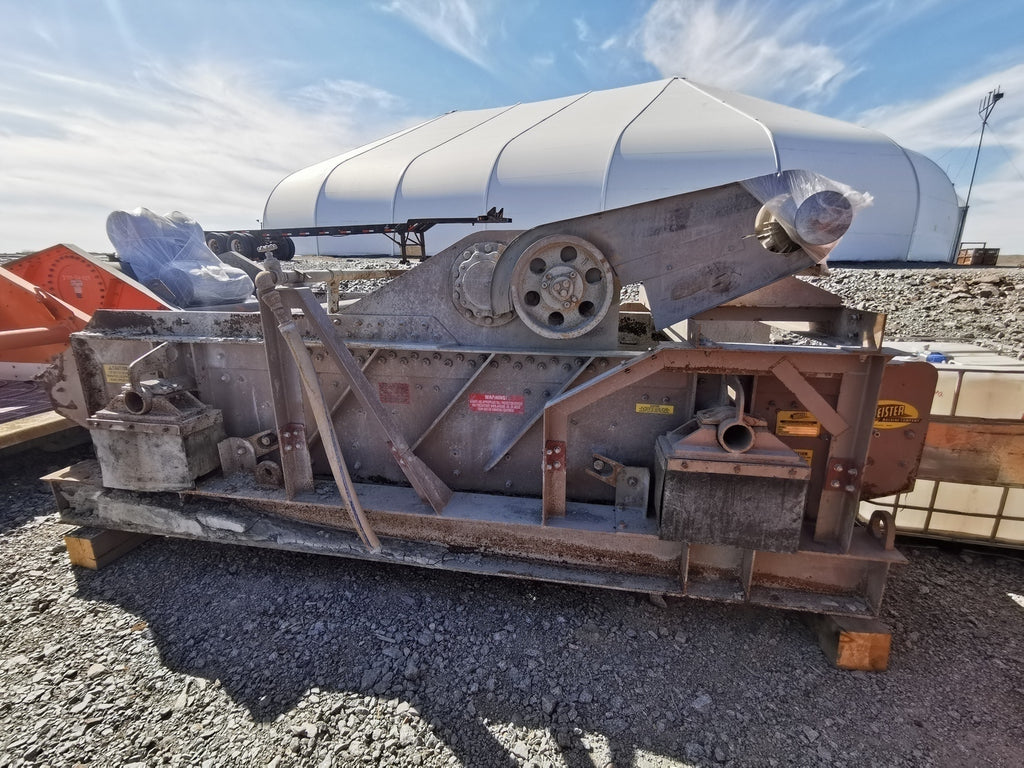 DEISTER 7ft. x 14ft. Heavy-Duty Single Deck Horizontal Vibrating Screen BFO-1714 w/ 30HP Motor