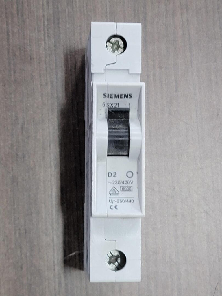 SIEMENS 2 Amp, 1 Pole, 230/400 volts Circuit Breaker 5SX21-D2