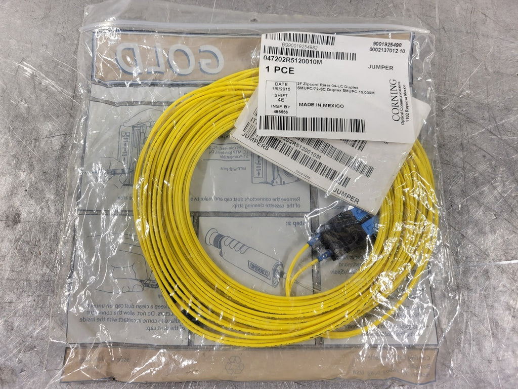 CORNING 10 m LC-LC OS2 Fiber Optic Patch Cable