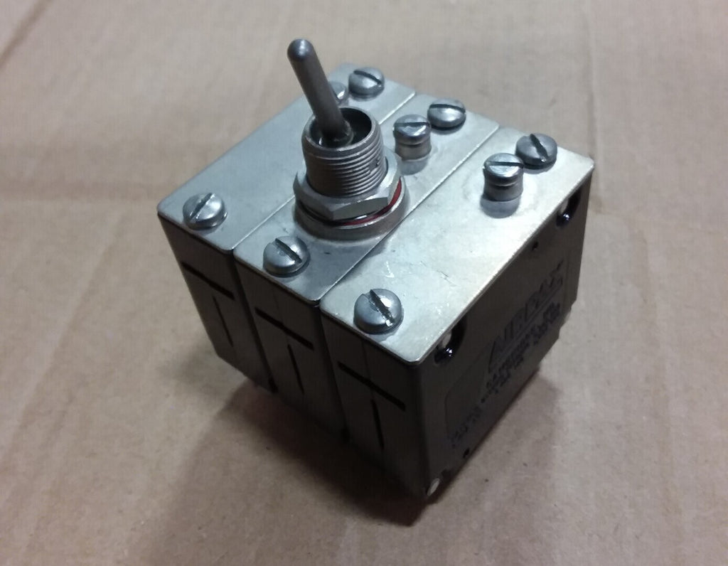 AIRPAX 5 Amp, 3 Pole, 240 Volts Circuit Breaker APGN666-1REC4-M55629/22