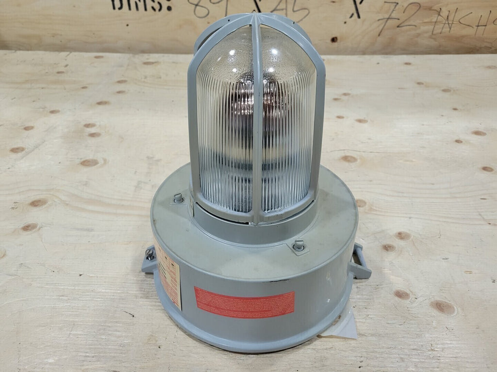COOPER CHAMP VMV SERIES LUMINAIRE VMVS150/TT