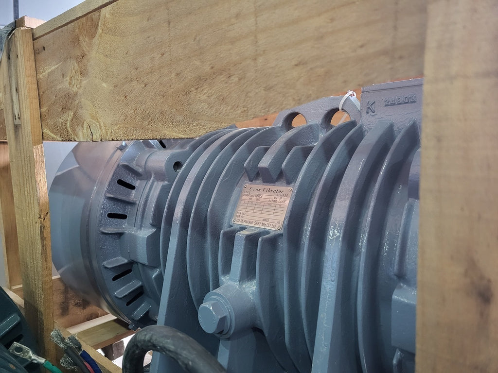MURAKAMI SEIKI Uras 9kW Vibrator Motor KEEH-135-8BW