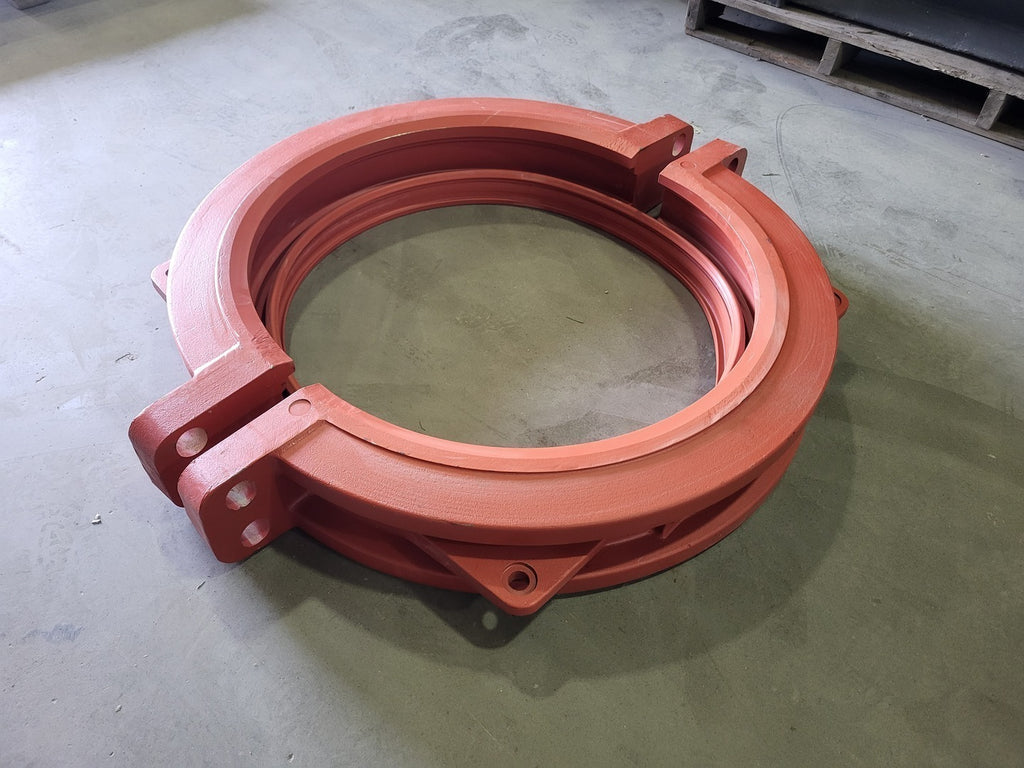 VICTAULIC 28" Coupling 4-Bolt W77