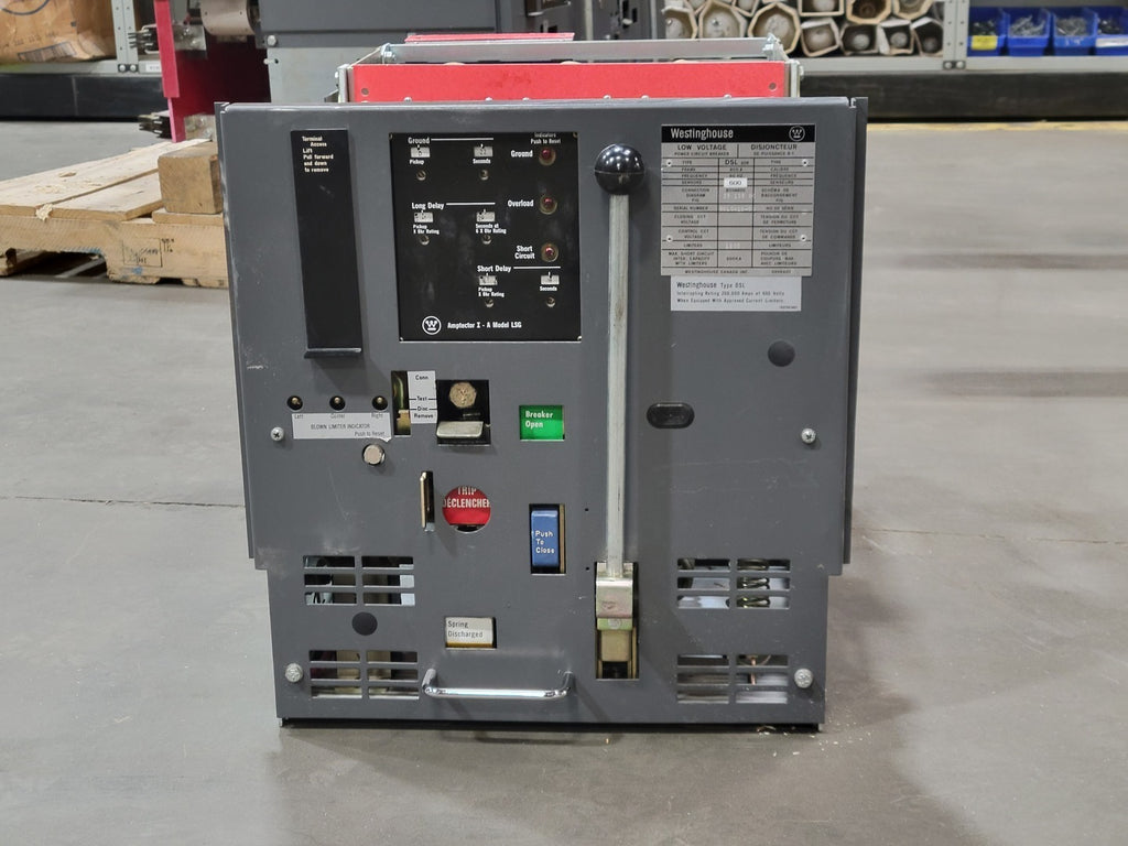 WESTINGHOUSE 800 Amp 3 Pole Low-Voltage Power Circuit Breaker DSL206