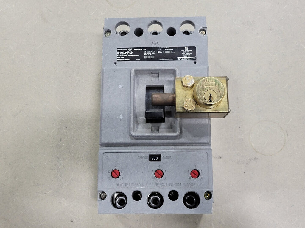 WESTINGHOUSE 200 Amp 3 Pole Circuit Breaker Frame HKA3225F