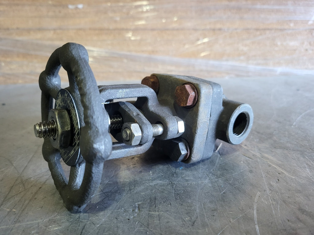 DOUGLAS CHERO 1/2" Class 800 Gate Valve 