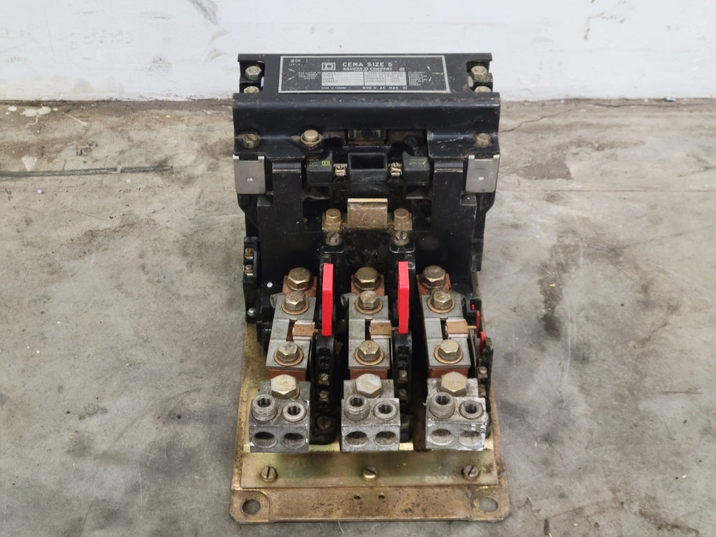 SQUARE D 270 Amp, 3 Pole, NEMA 5, 110/120 VAC Coil Contactor 8502SG02