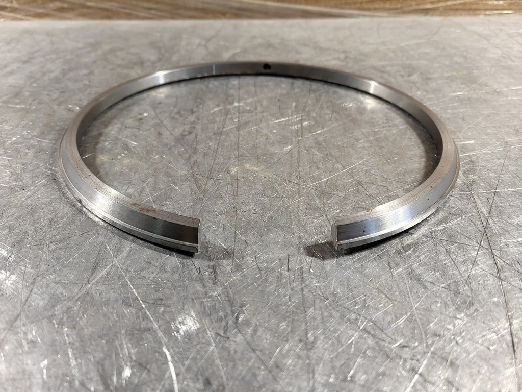 DEZURIK Scrap - 8" KSU CL300 Retaining Ring 3350131