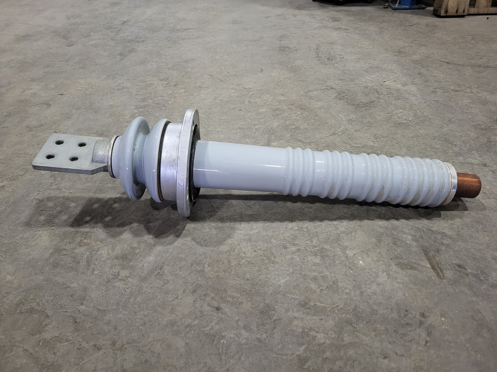 WARCO Scrap - 5 kV, 3140 Amp Transformer Bushing 