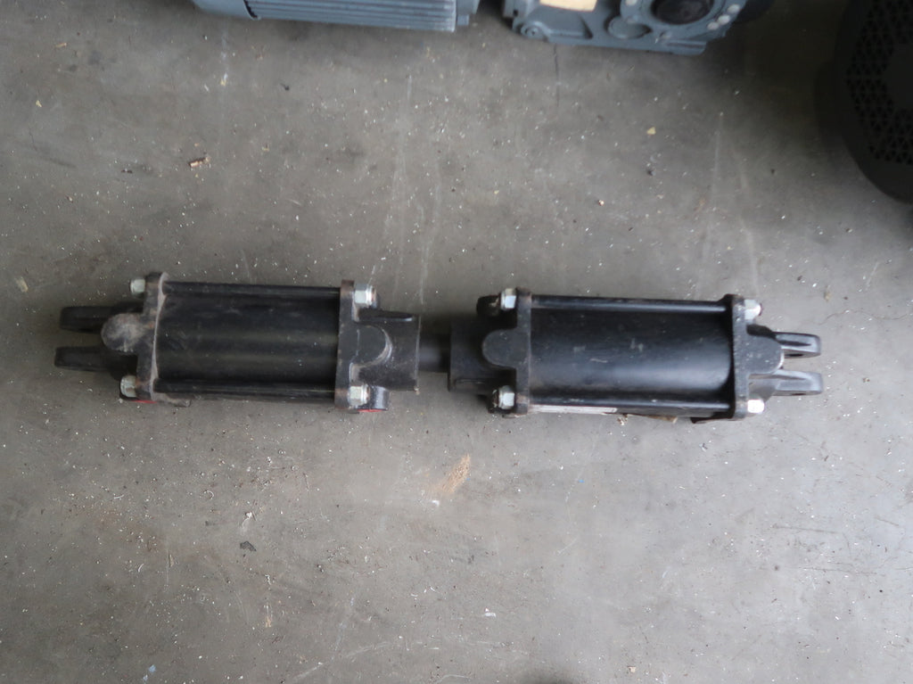 WESTCOAST Hydraulic Cylinder R4CR54A2A1A1A