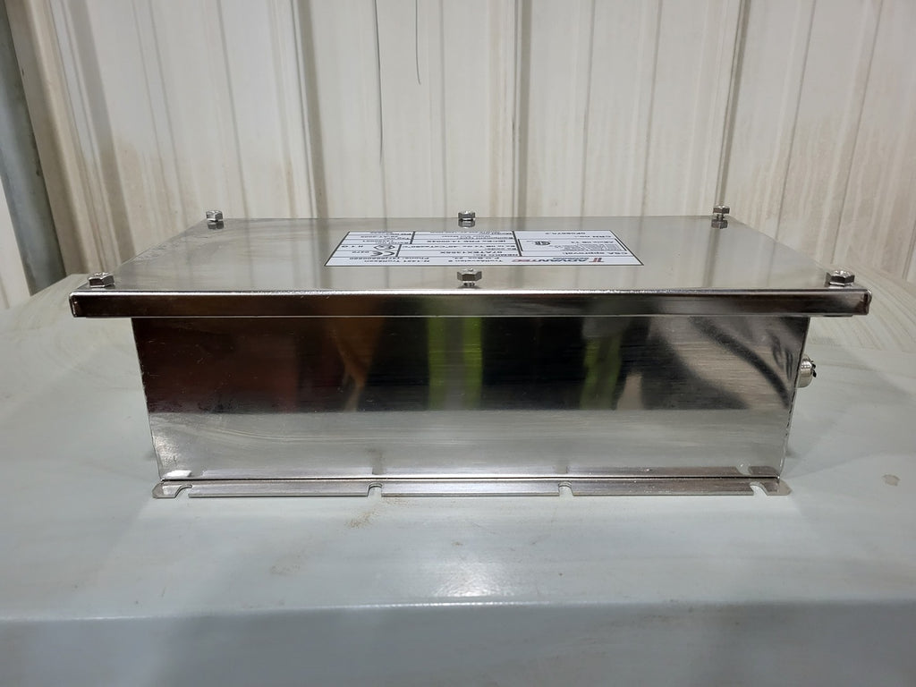 ADVANTEC Scrap - WCM16-600-24-150-MKIII Enclosure 6.8"x13"x4"