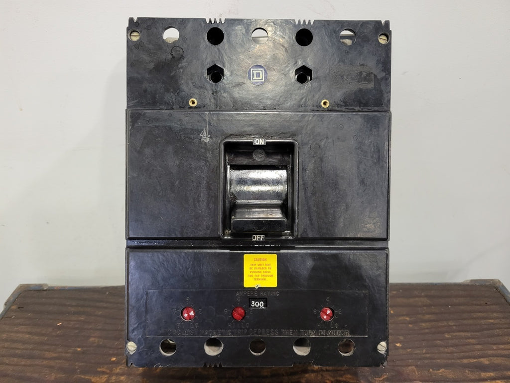 SQUARE D 400 Amp 2 Pole Circuit Breaker Frame w/ 300 Amp Trip