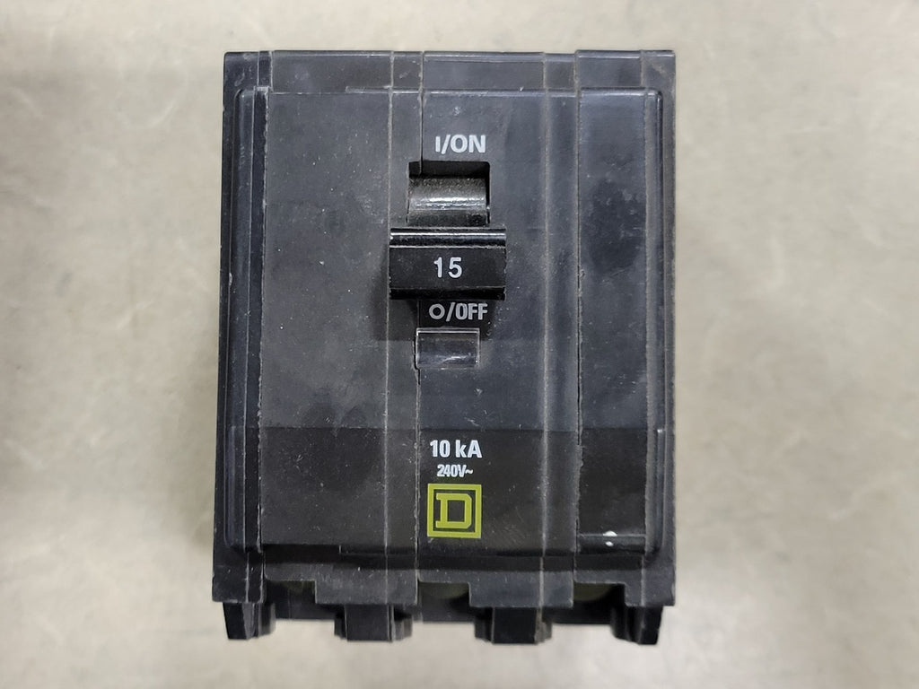 SQUARE D 15 Amp, 3 Pole, 240 volts Circuit Breaker QO315