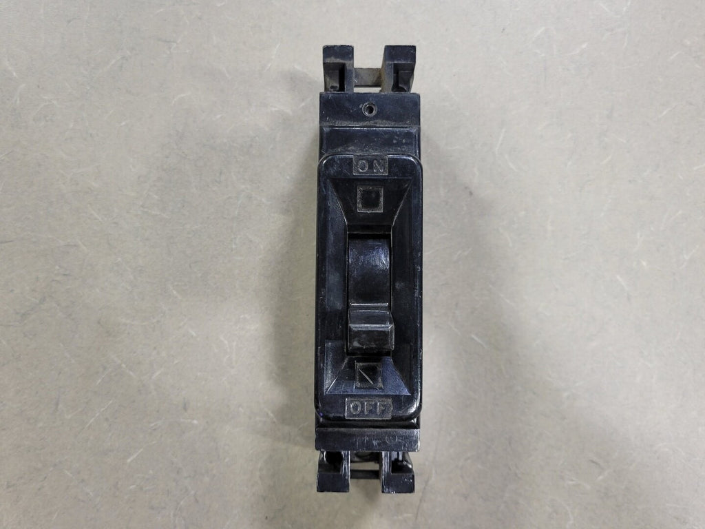 FEDERAL PIONEER 15 Amp, 1 Pole, 346 Volts Circuit Breaker NEF311015