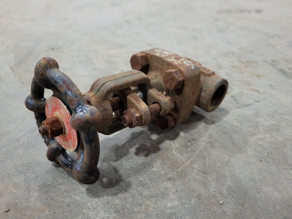 ILSHIN Scrap - 1/2" Class 800 Gate Valve B16.34