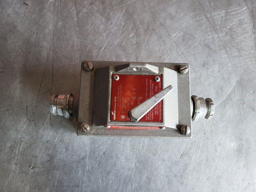 CROUSE-HINDS EDS Series Explosion Proof 4-Way Snap Switch w/ Cover DSFS936 SA