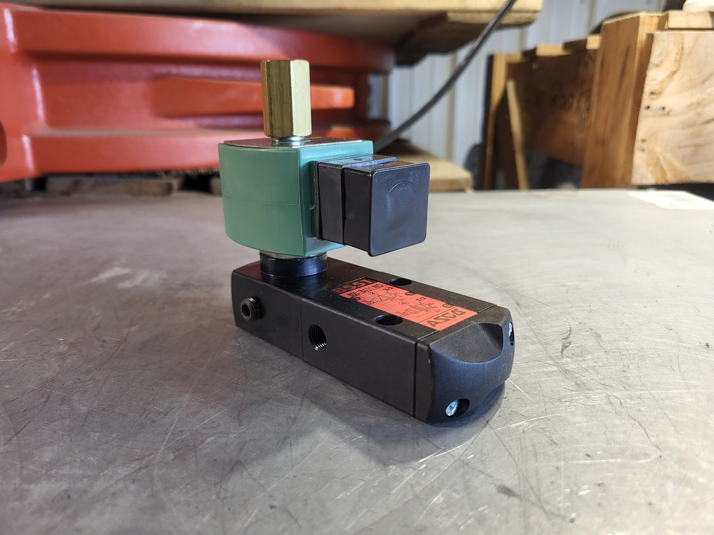 ASCO 1/4" NPT Solenoid Valve SC8551G401MS 120V